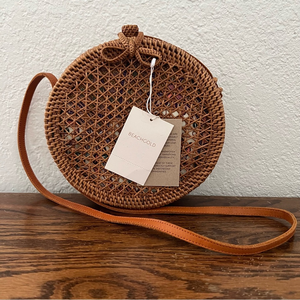 BEACHGOLD Woven Rattan Round Circle Bag NWT